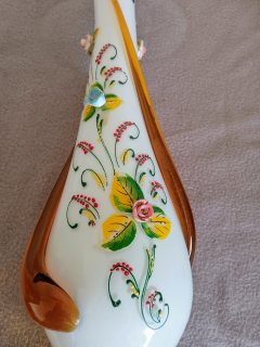 مزهرية انتيك من زجاج الاوبالين الفرنسي ( المستوحى من فن المورانو) 5