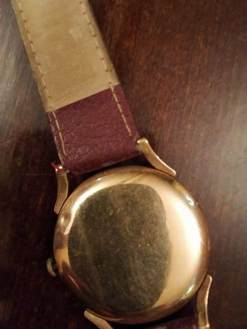 ساعة Movado 2