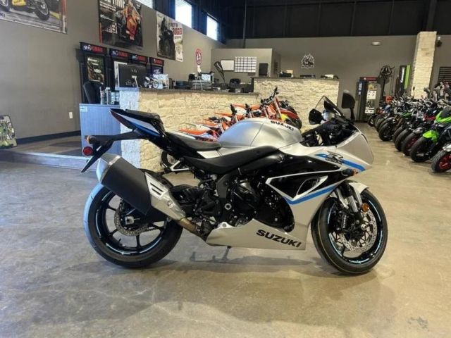 2024 Suzuki GSX-R 1000